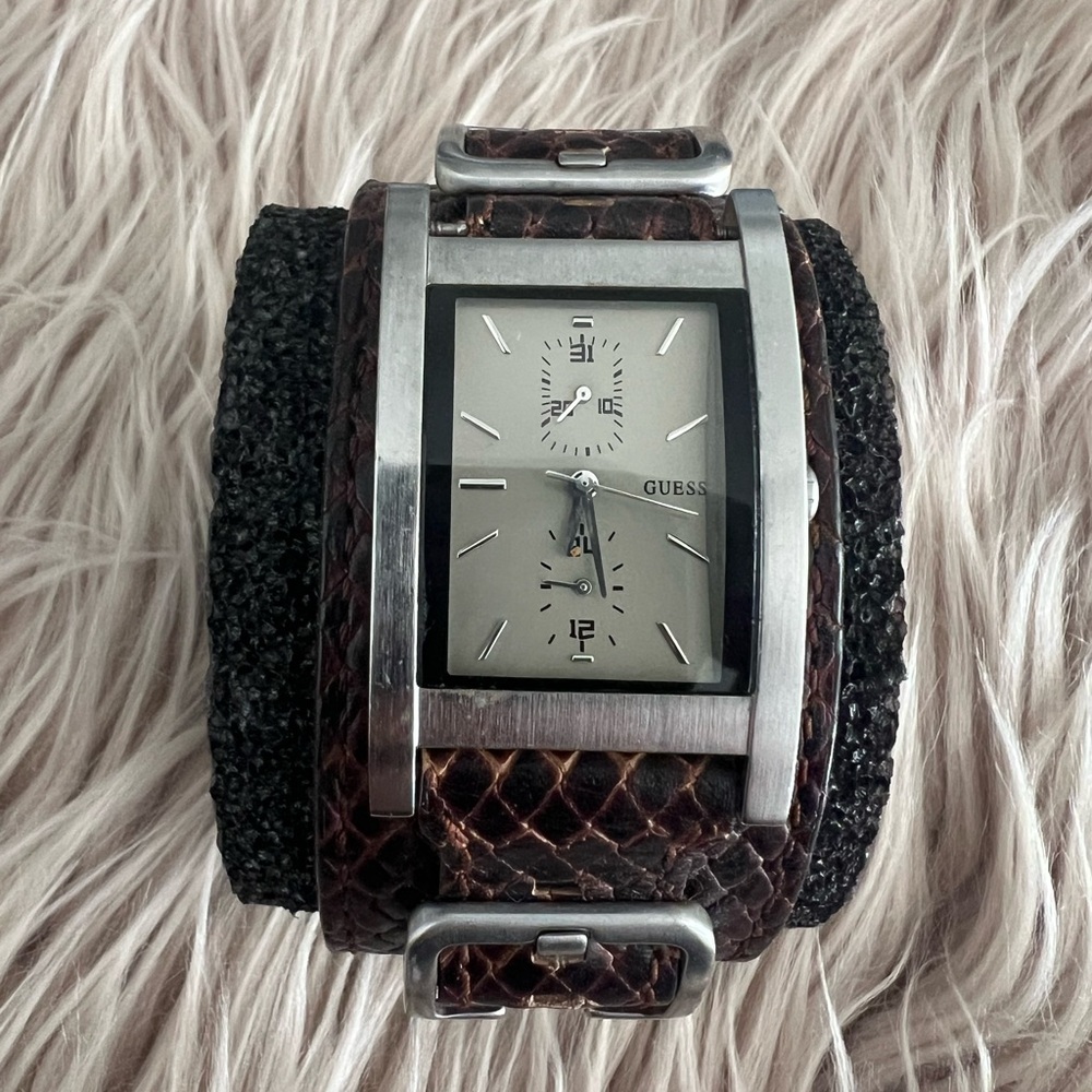 Guess Men's Silver Dial with Textured Brown Strap Watch